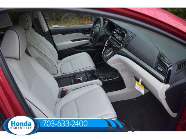 Photo of 2026 Radiant Red Metallic II Honda Odyssey