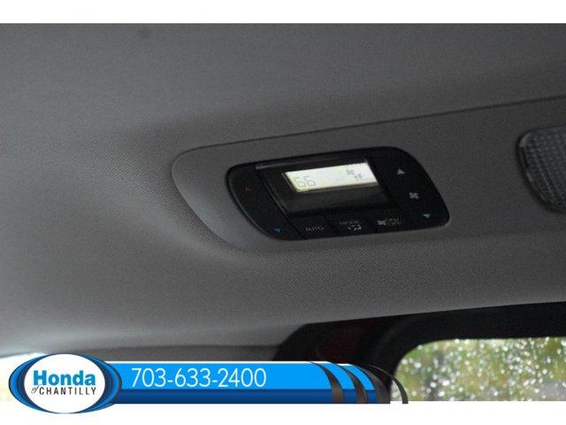 Photo of 2026 Radiant Red Metallic II Honda Odyssey
