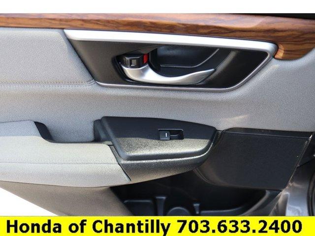 Photo of 2018 Modern Steel Metallic Honda CR-V