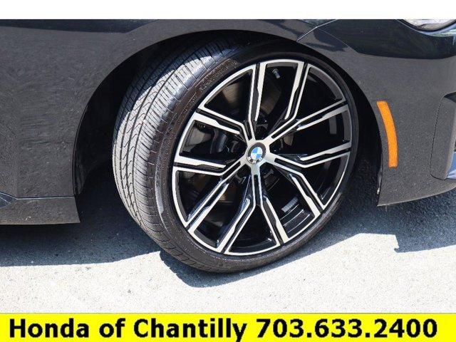 Photo of 2022 Black Sapphire Metallic BMW 230