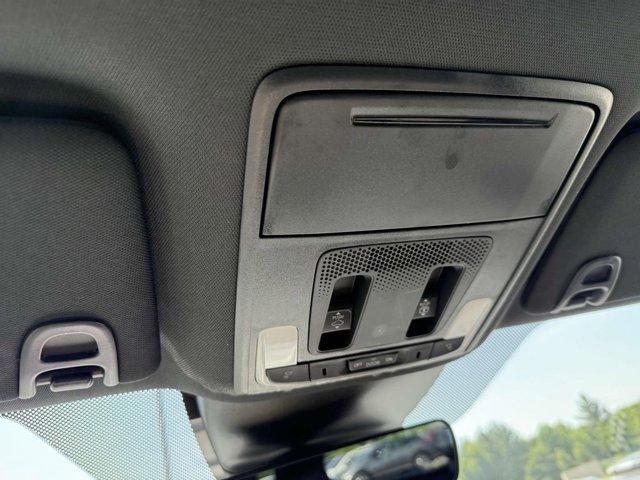 Photo of 2025 Crystal Black Pearl Honda Pilot