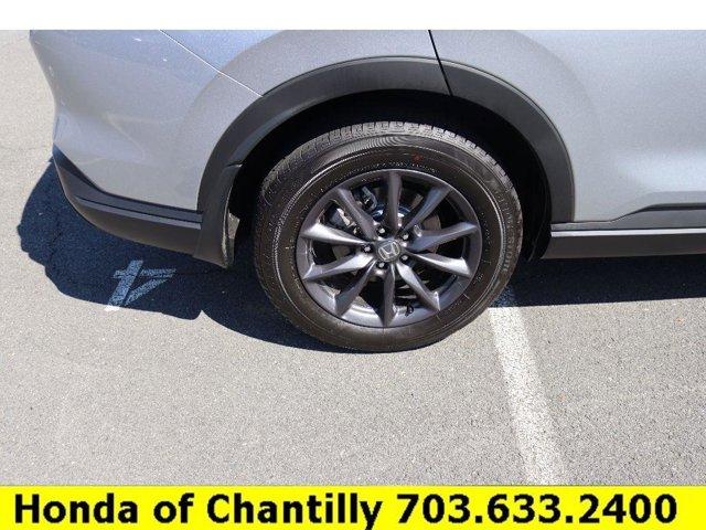 Photo of 2026 Solar Silver Metallic Honda CR-V