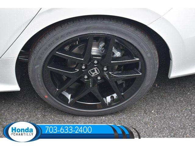 Photo of 2025 Platinum White Pearl Honda Civic