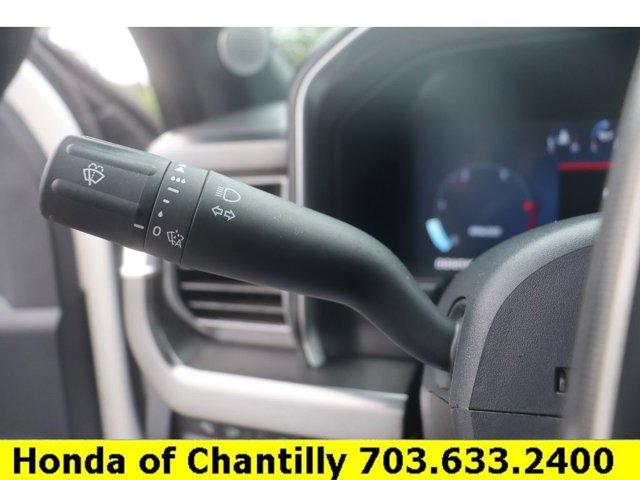 Photo of 2024 Star White Metallic Tri-Coat Ford F-250