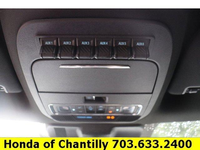 Photo of 2024 Star White Metallic Tri-Coat Ford F-250
