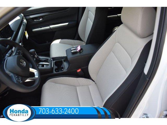 Photo of 2026 Platinum White Pearl Honda CR-V