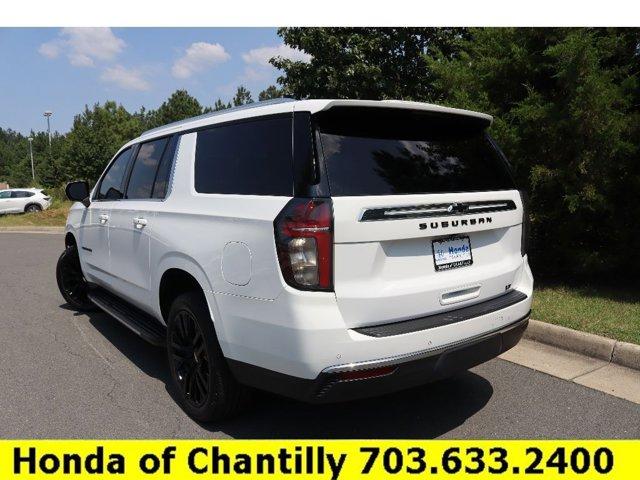 Photo of 2021 Summit White Chevrolet Suburban
