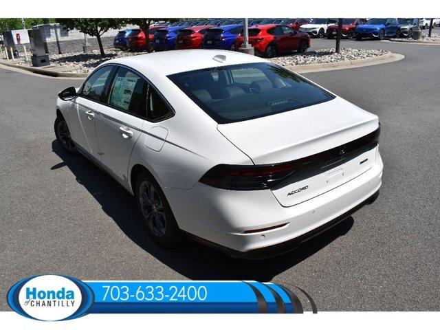 Photo of 2025 Platinum White Pearl Honda Accord Hybrid