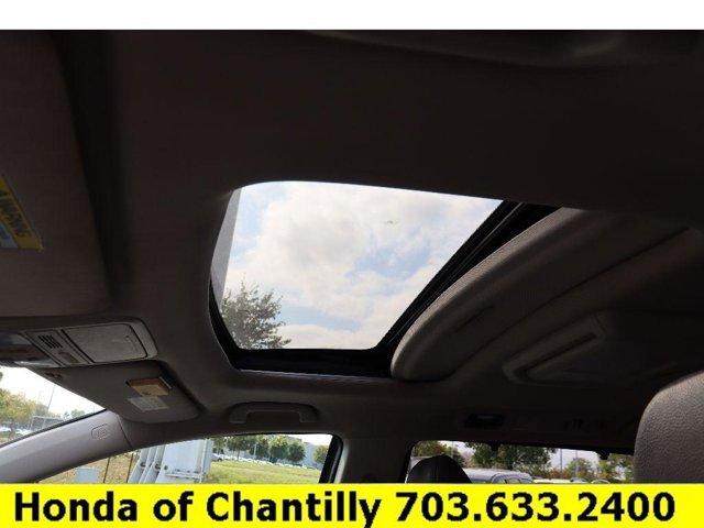 Photo of 2016 Modern Steel Metallic Honda Odyssey