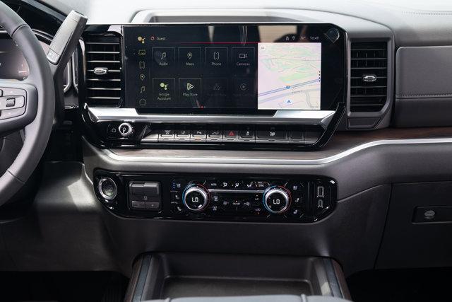 Photo of 2025 Onyx Black GMC Sierra 2500