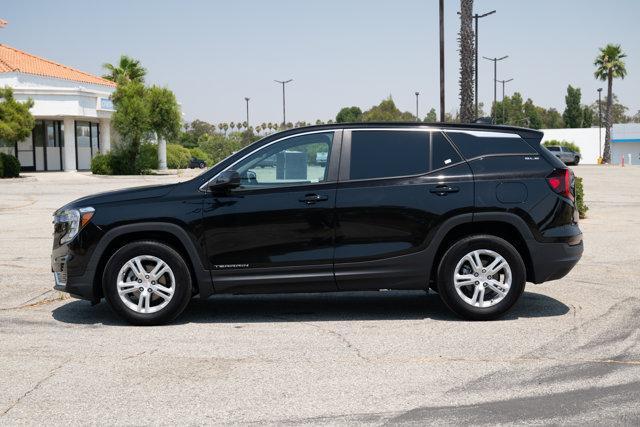 Photo of 2023 Ebony Twilight Metallic GMC Terrain