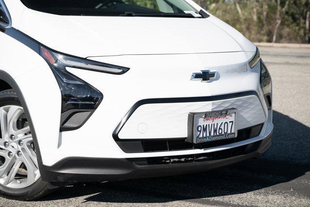 Photo of 2022 Summit White Chevrolet Bolt EV