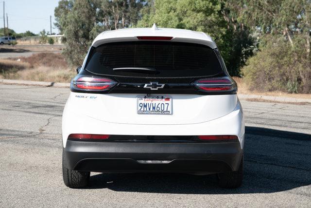 Photo of 2022 Summit White Chevrolet Bolt EV