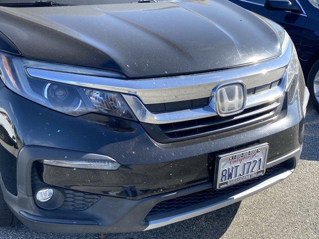 Photo of 2019 Crystal Black Pearl Honda Pilot
