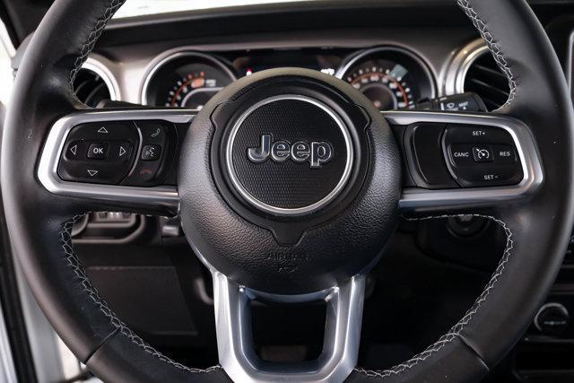 Photo of 2021 Bright White Clearcoat Jeep Wrangler Unlimited