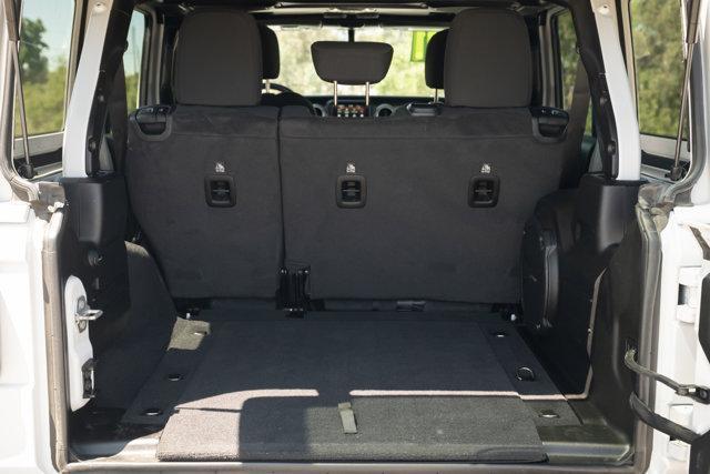 Photo of 2021 Bright White Clearcoat Jeep Wrangler Unlimited