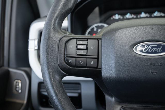 Photo of 2024 Oxford White Ford F-250