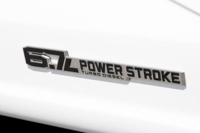 Photo of 2024 Oxford White Ford F-250