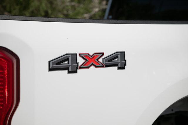 Photo of 2024 Oxford White Ford F-250