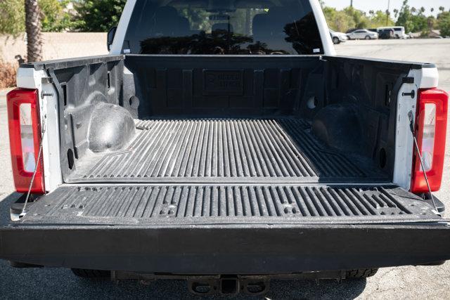 Photo of 2024 Oxford White Ford F-250
