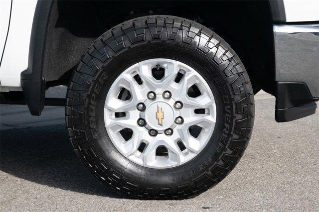 Photo of 2021 Summit White Chevrolet Silverado 2500