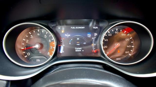 Photo of 2018 Silver Jeep Compass