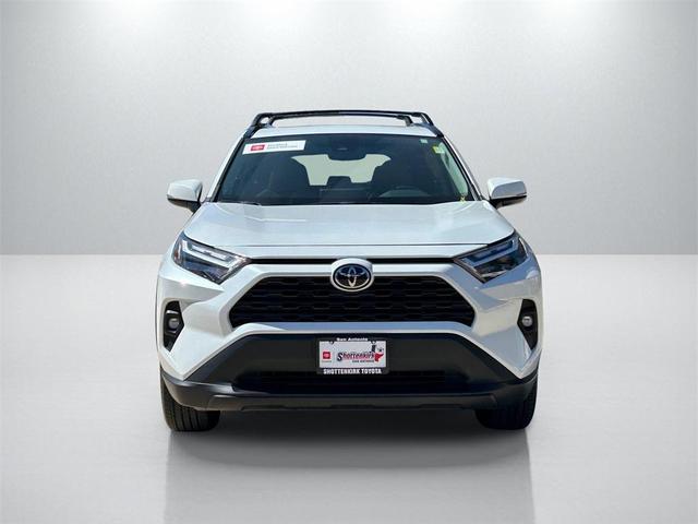 Photo of 2023 Wind Chill Pearl Toyota RAV4