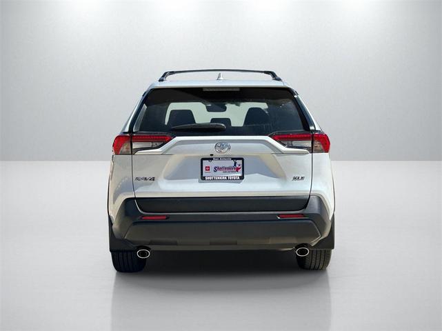 Photo of 2023 Wind Chill Pearl Toyota RAV4