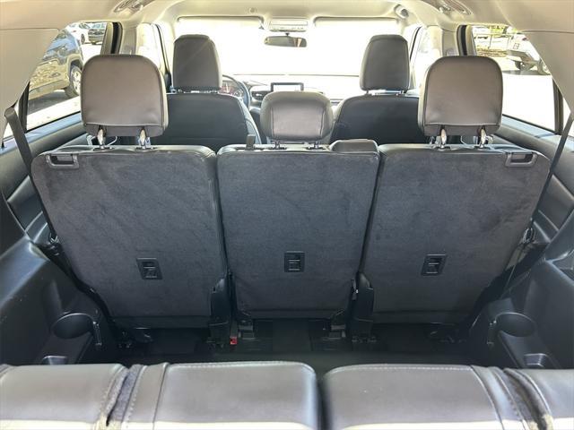 Photo of 2024 AGATE BLACK METALLIC Ford Explorer