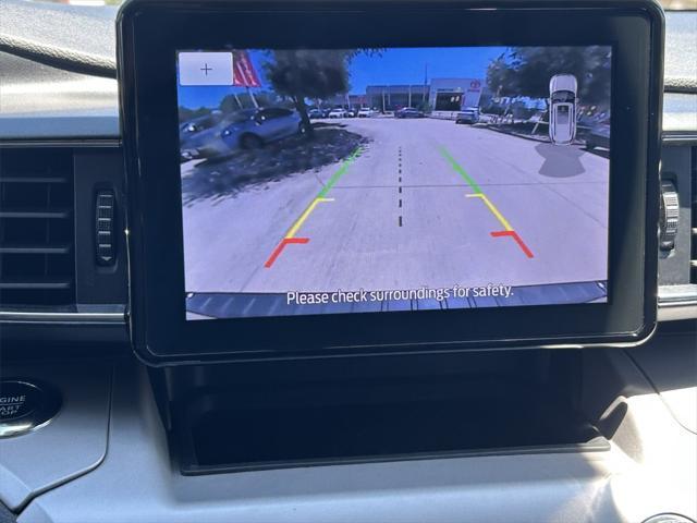 Photo of 2024 AGATE BLACK METALLIC Ford Explorer