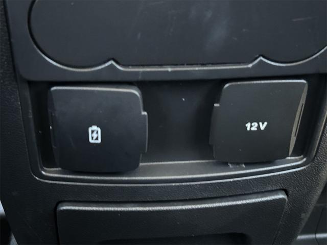 Photo of 2024 AGATE BLACK METALLIC Ford Explorer