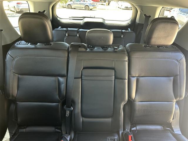 Photo of 2024 AGATE BLACK METALLIC Ford Explorer