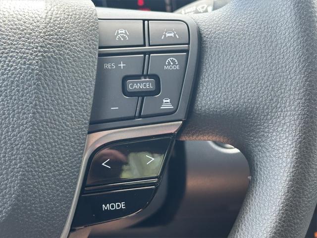 Photo of 2025 Ice Cap Toyota Camry