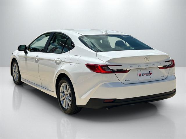Photo of 2025 Ice Cap Toyota Camry