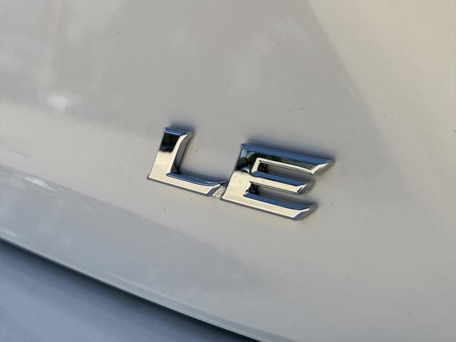 Photo of 2025 Ice Cap Toyota Camry