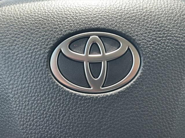 Photo of 2025 Ice Cap Toyota Camry