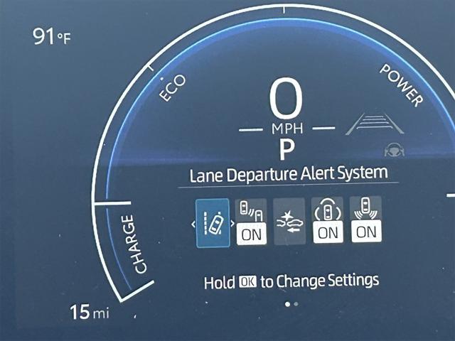 Photo of 2025 Ice Cap Toyota Camry