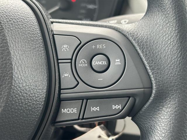 Photo of 2025 Wind Chill Pearl Toyota Corolla