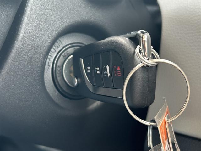 Photo of 2025 Wind Chill Pearl Toyota Corolla