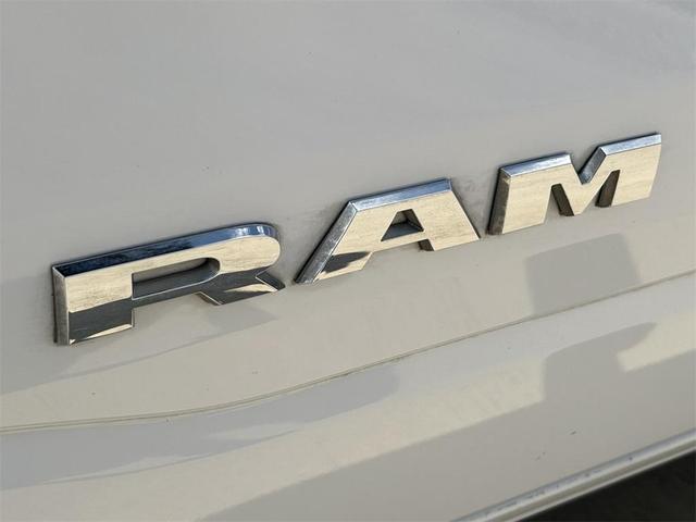 Photo of 2024 Bright White Clearcoat RAM 1500