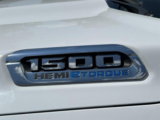 Photo of 2024 Bright White Clearcoat RAM 1500