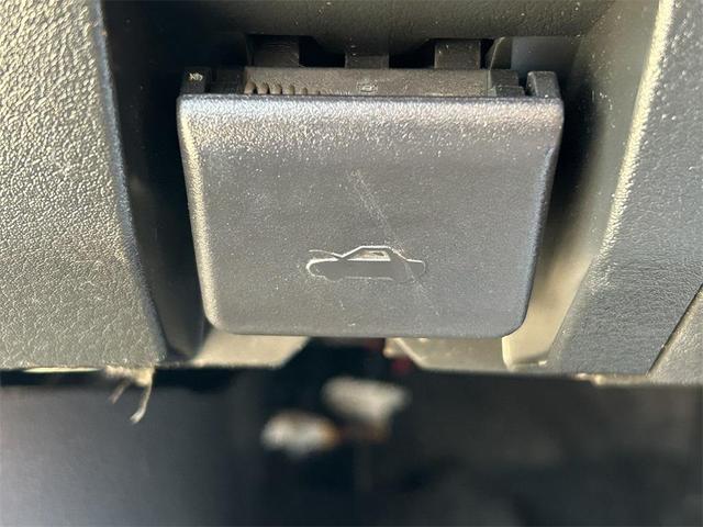Photo of 2019 Snowflake White Pearl Mica Mazda Mazda3
