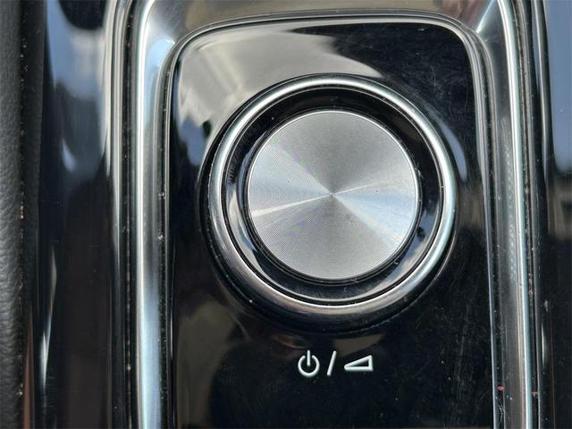 Photo of 2024 Summit White Buick Envision