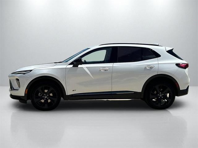 Photo of 2024 Summit White Buick Envision