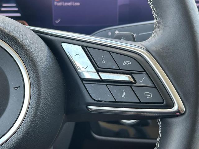 Photo of 2024 Summit White Buick Envision