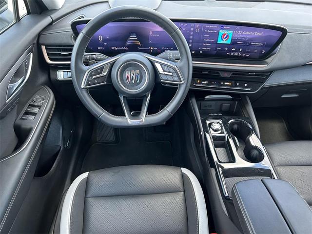 Photo of 2024 Summit White Buick Envision