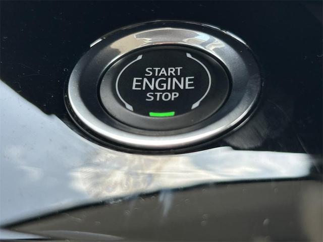 Photo of 2024 Ebony Twilight Metallic Buick Envision