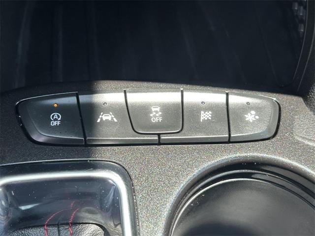 Photo of 2024 Summit White Chevrolet Trailblazer