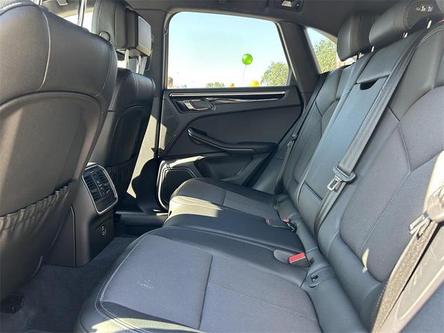 Photo of 2024 White Porsche Macan