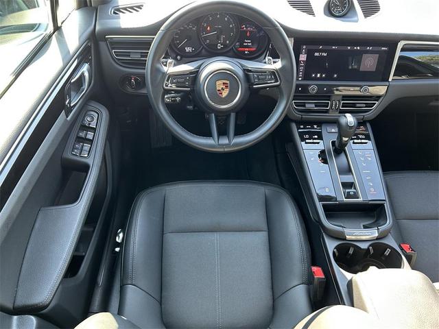 Photo of 2024 White Porsche Macan